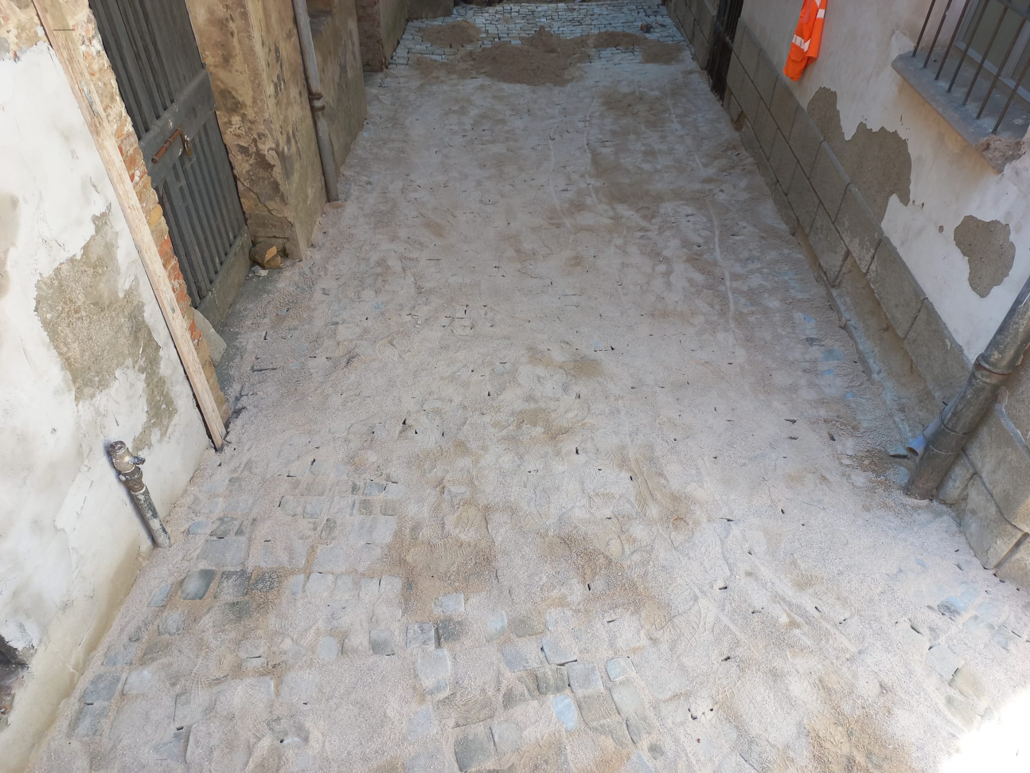 Lavori passaggio via Grilli 1