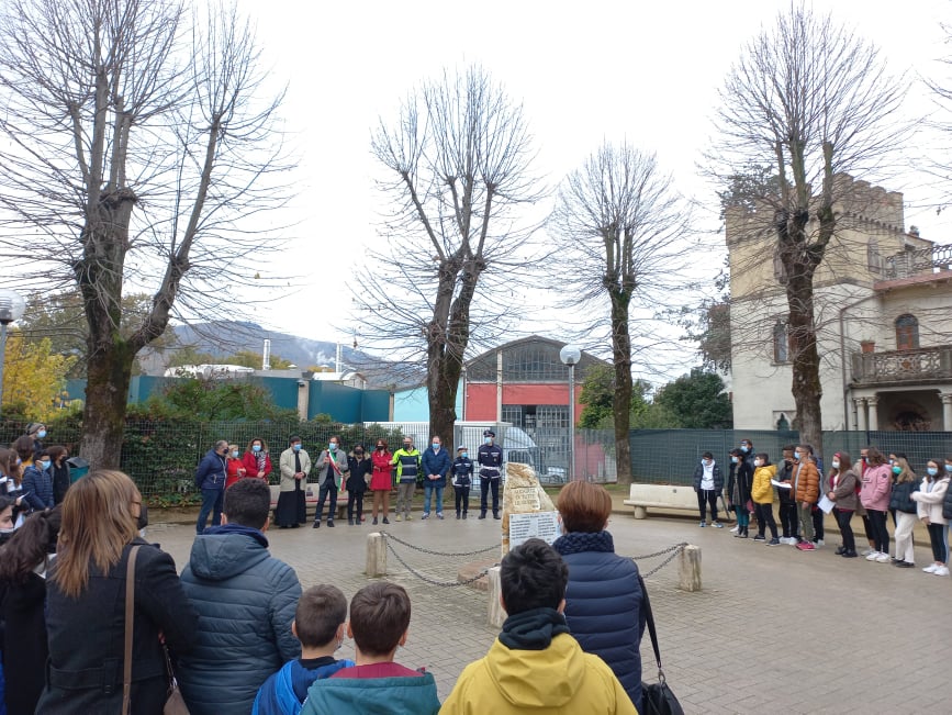 Panchina rossa Pierantonio 2