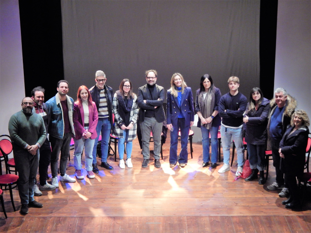 Umbertide è pronta a tornare a festeggiare il Carnevale: veglioni in maschera, sfilate di carri, musica e divertimento per tutti. Presentato il programma degli eventi 