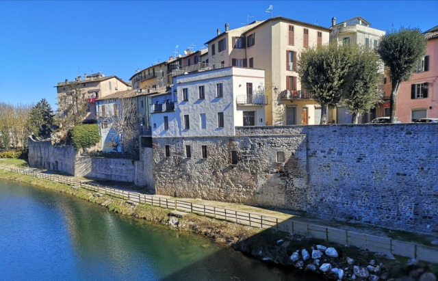 Il Comune al lavoro per l'illuminazione delle mura urbiche