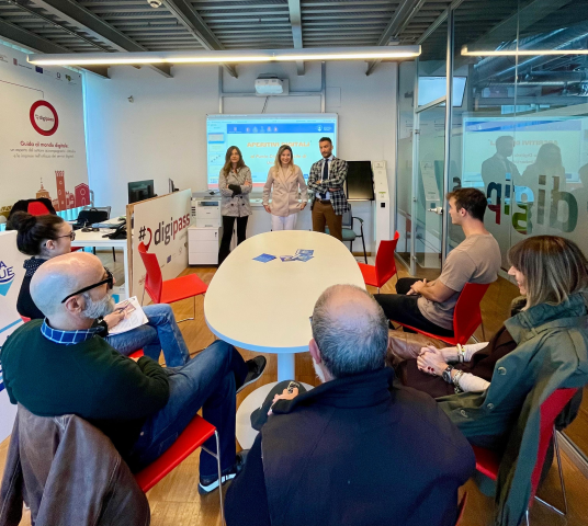 “DICA 33!”: SI E’ SVOLTO IERI IL SECONDO INCONTRO DEGLI “APERITIVI DIGITALI” DEDICATO ALLA SALUTE ONLINE