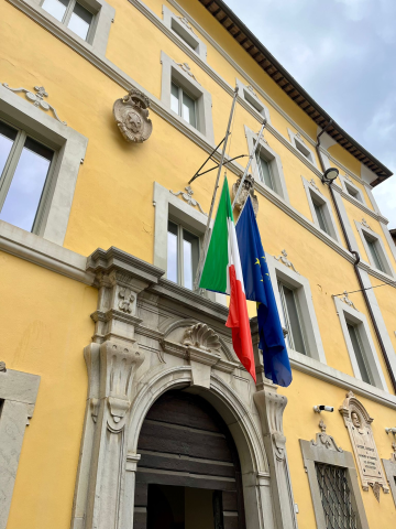 UMBERTIDE SI UNISCE AL LUTTO NAZIONALE PER I TRE CARABINIERI DI CASTEL D’AZZANO