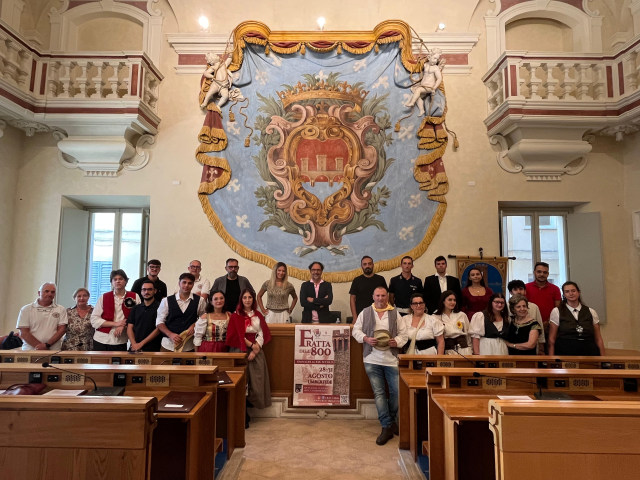 “FRATTA DELL’800”: PRESENTATA L’EDIZIONE 2025 E IL PROGRAMMA UFFICIALE