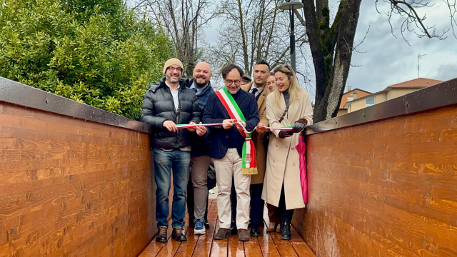 INAUGURATO IL PONTE REGGIA: RESTITUITO ALLA CITTA' UN COLLEGAMENTO STRATEGICO PER LA MOBILITA' PEDONALE E LA FRUIZIONE DEL PARCO