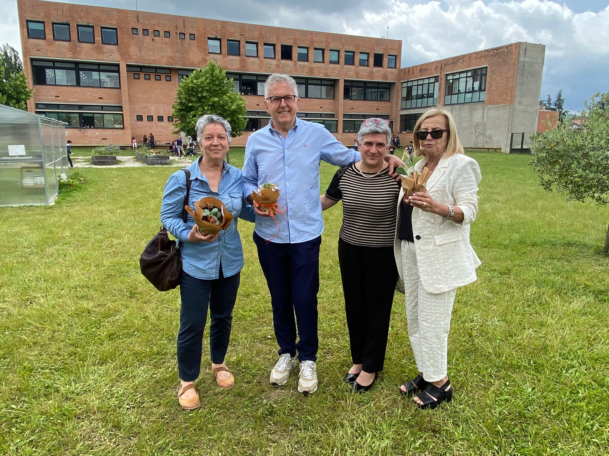 Consegnato alla scuola primaria Di Vittorio un assegno di 400 euro per il concorso grafico-pittorico “Luciano Boccardini” di Sant'Orfeto