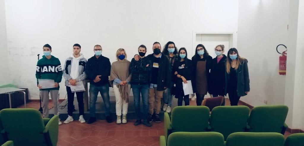 Lavori estivi, consegnati gli attestati ai 23 ragazzi partecipanti