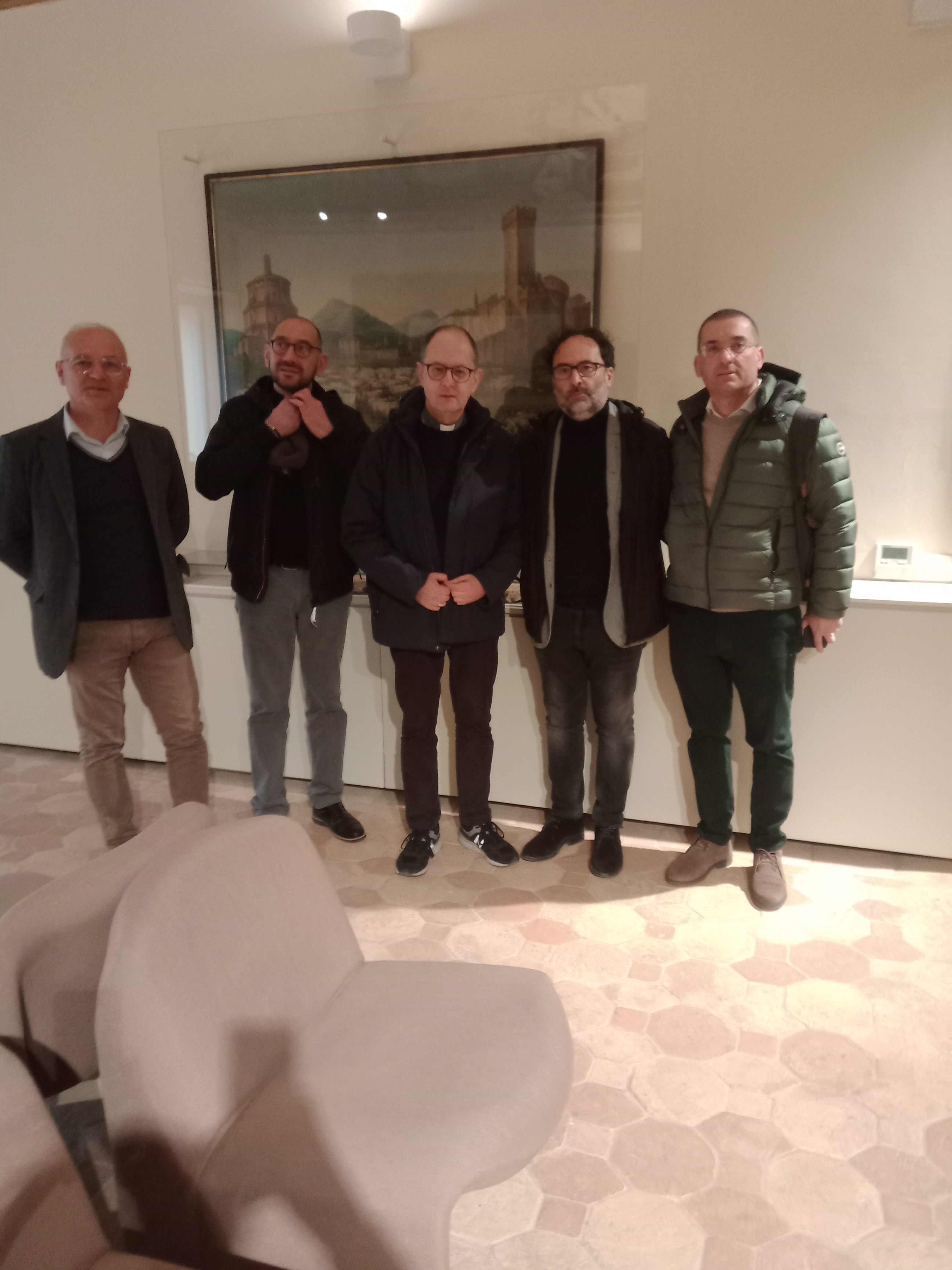 Il Vescovo della Diocesi Perugia Ivan Maffeis porta la sua solidarietà ad Umbertide