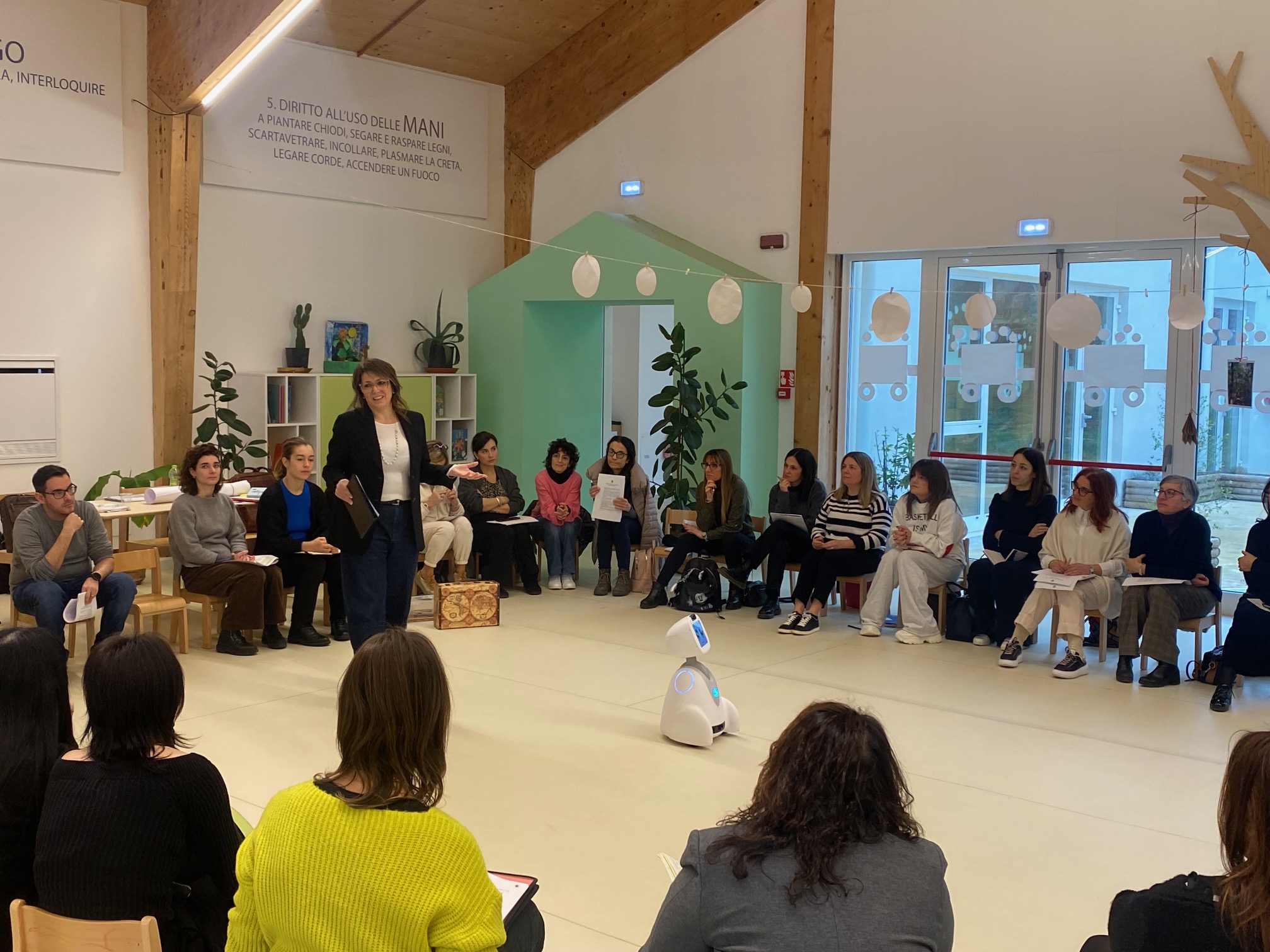 ALLA SCUOLA DELL’INFANZIA M. MONINI PRESENTATO IL PROGETTO “SONRIE: SOCIAL ENTERTAINING ROBOTICS FOR INTERCULTURAL EDUCATION IN PRIMARY SCHOOLS”
