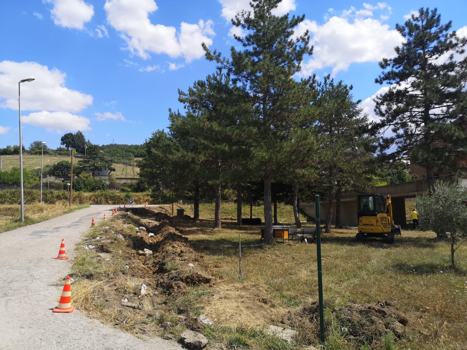 Al via gli interventi per la sistemazione degli ingressi pedonali e del parcheggio della scuola primaria di Pierantonio