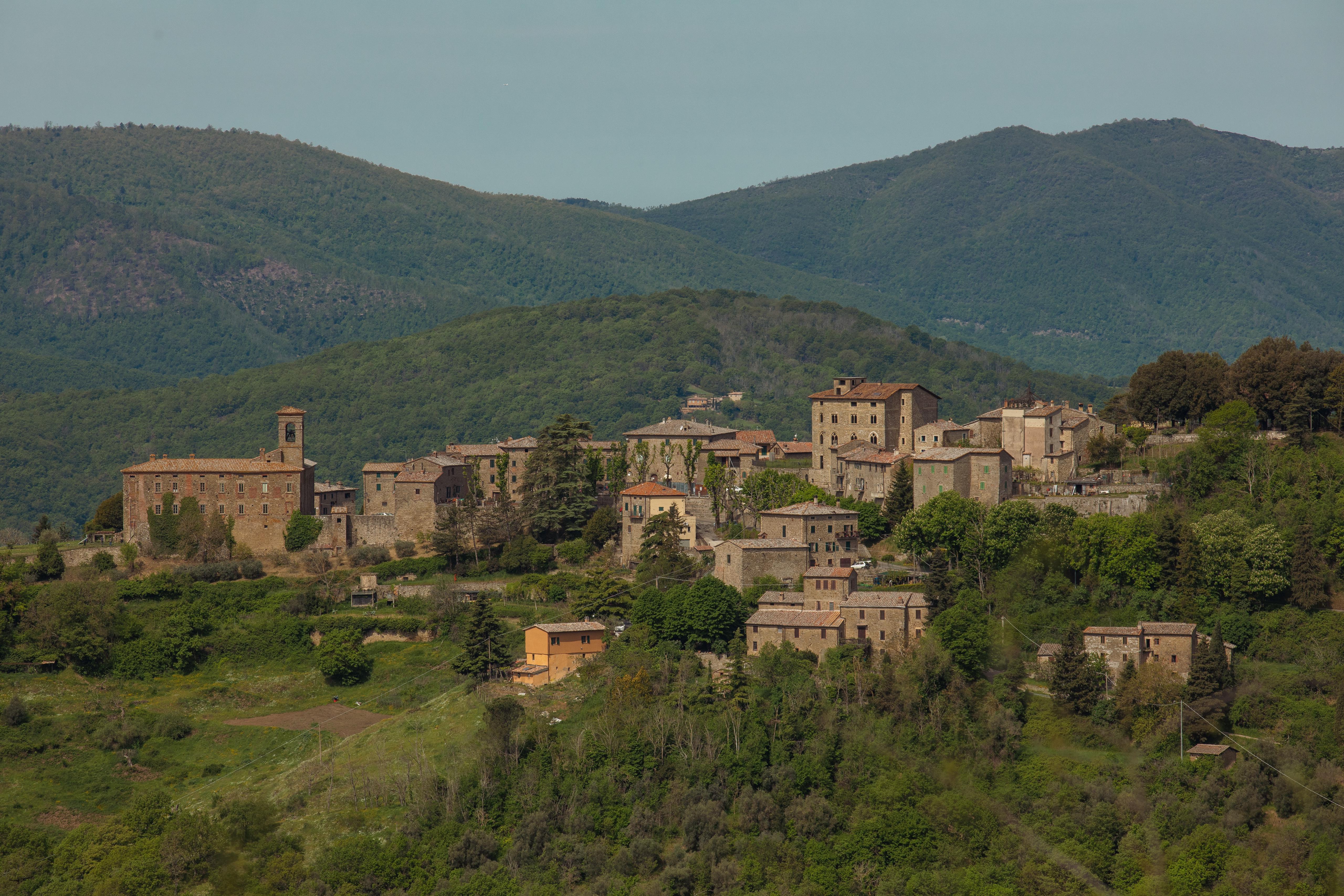 DUE GIORNI DI MUSICA, GIOCHI E MEMORIA: PREGGIO CELEBRA DON FRANCESCO BASTIANONI TRA CULTURA E TRADIZIONE