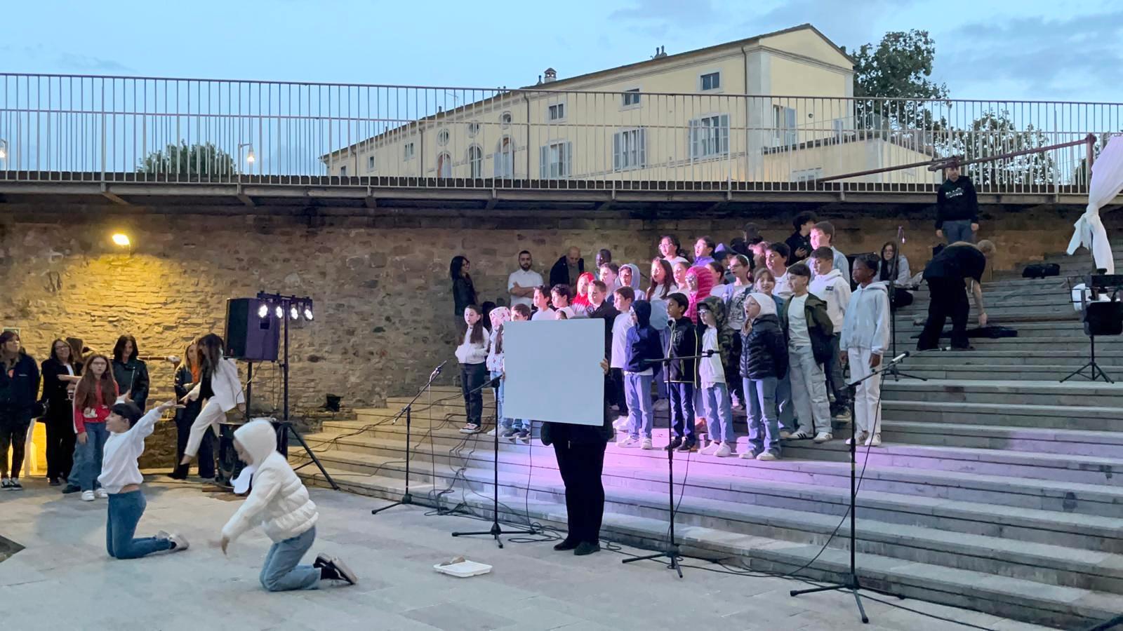 Le scuole di Umbertide insieme per l'Unicef