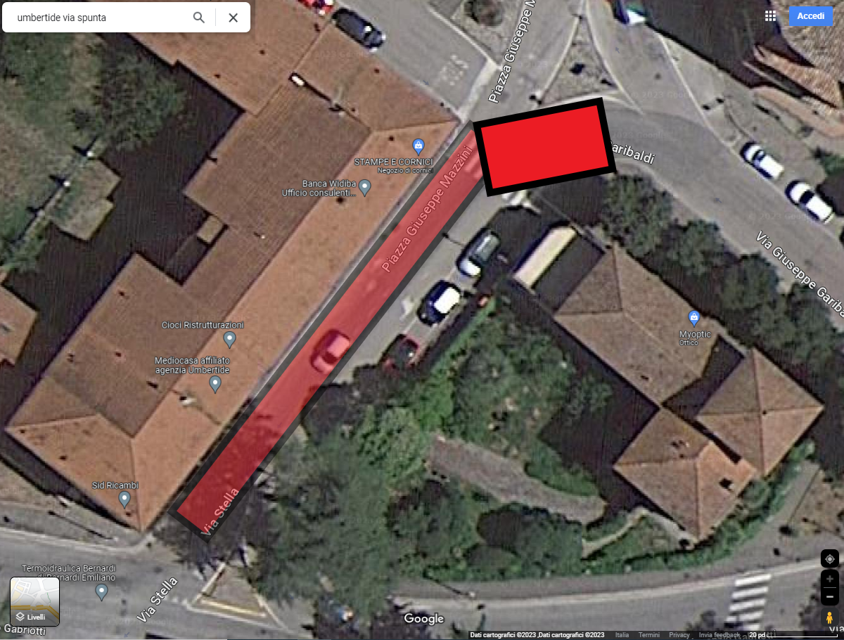 Lavori di rifacimento dell'asfalto in via Stella