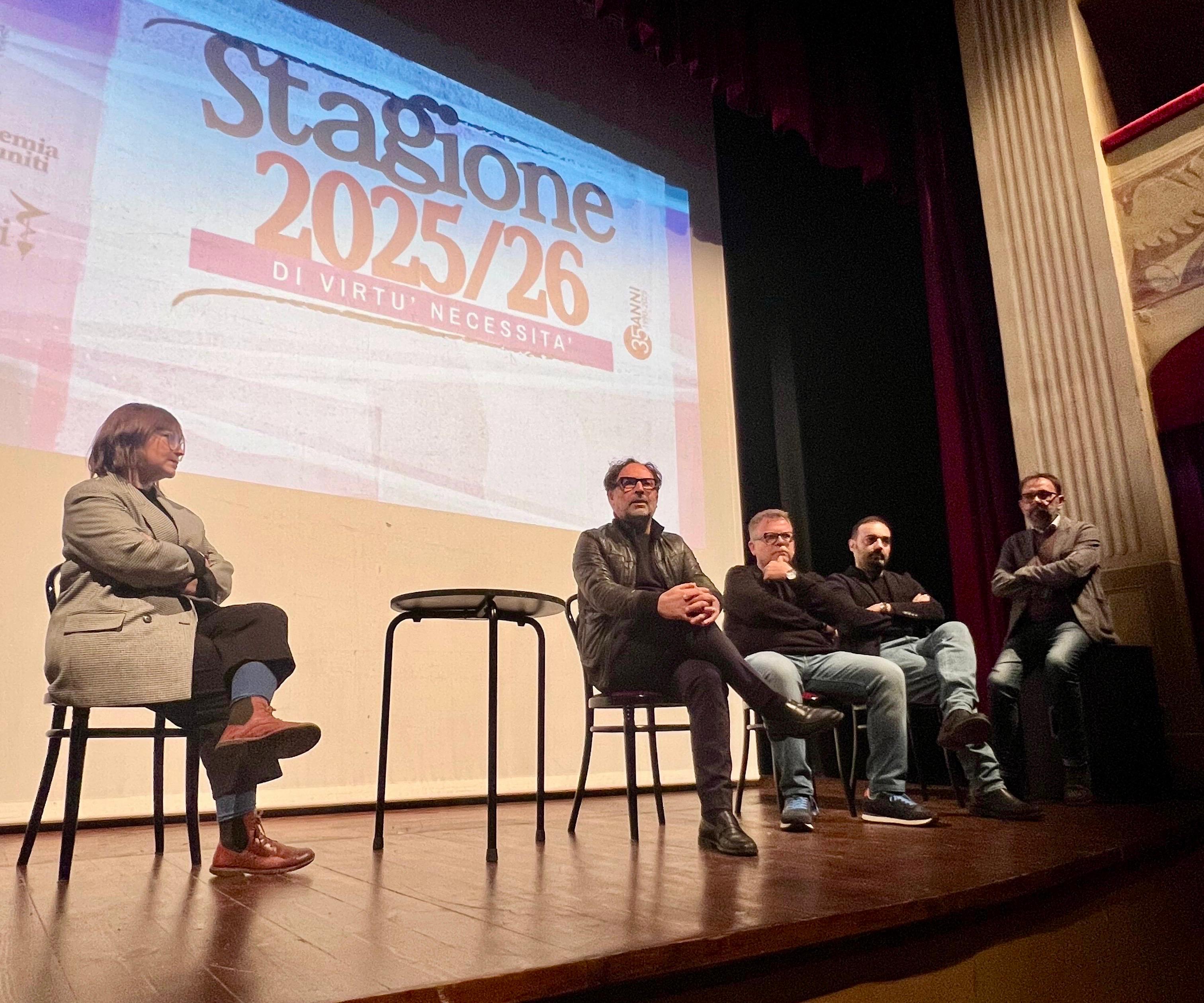 PRESENTATA LA NUOVA STAGIONE TEATRALE “DI VIRTÙ NECESSITÀ” AL TEATRO DEI RIUNITI