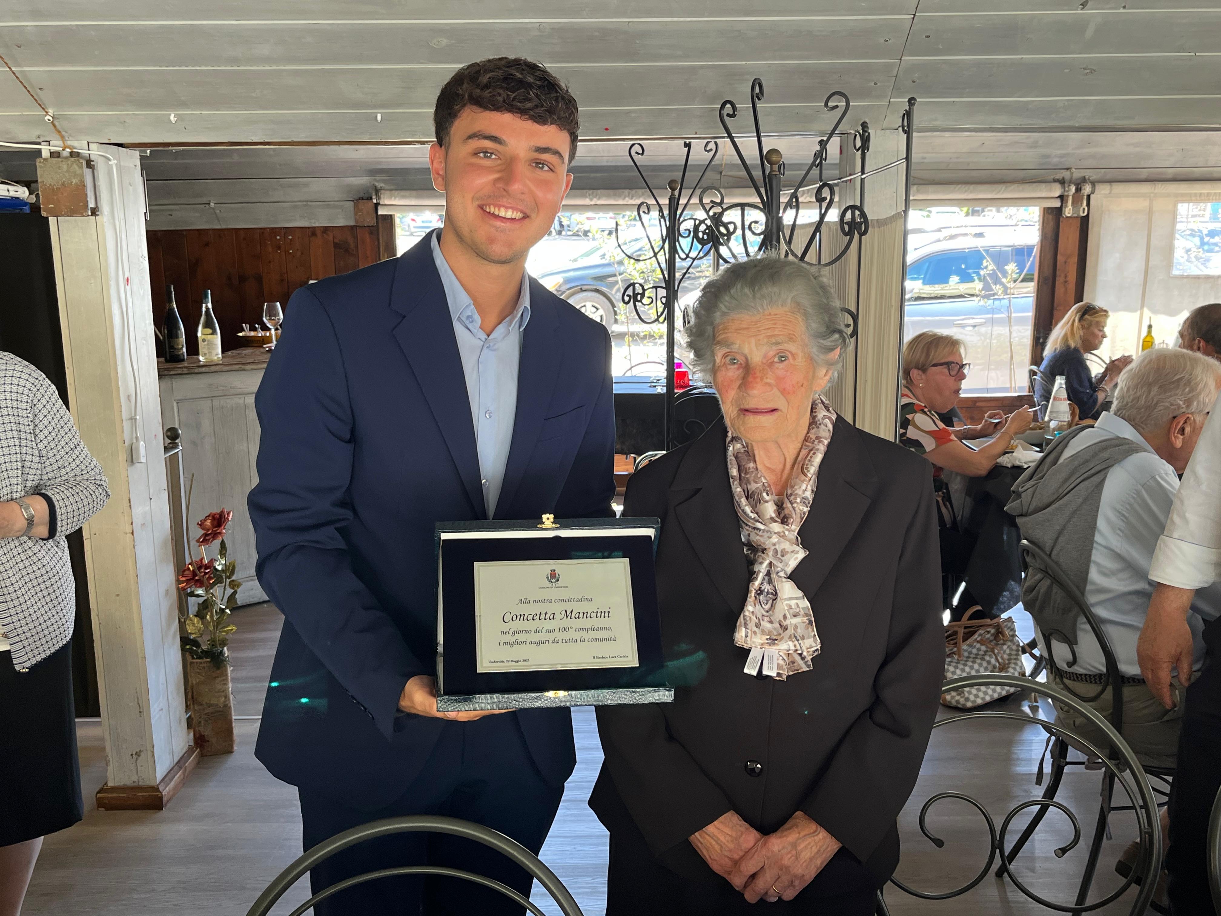 UMBERTIDE FESTEGGIA UNA NUOVA CENTENARIA: AUGURI ALLA SIGNORA CONCETTA MANCINI