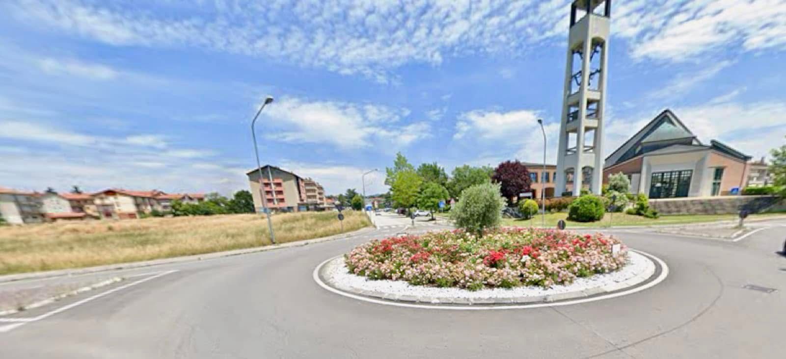 RINVIO DEI LAVORI PRESSO LA ROTATORIA DI LARGO FEZZUOGLIO PER ALLACCIO FOGNARIO