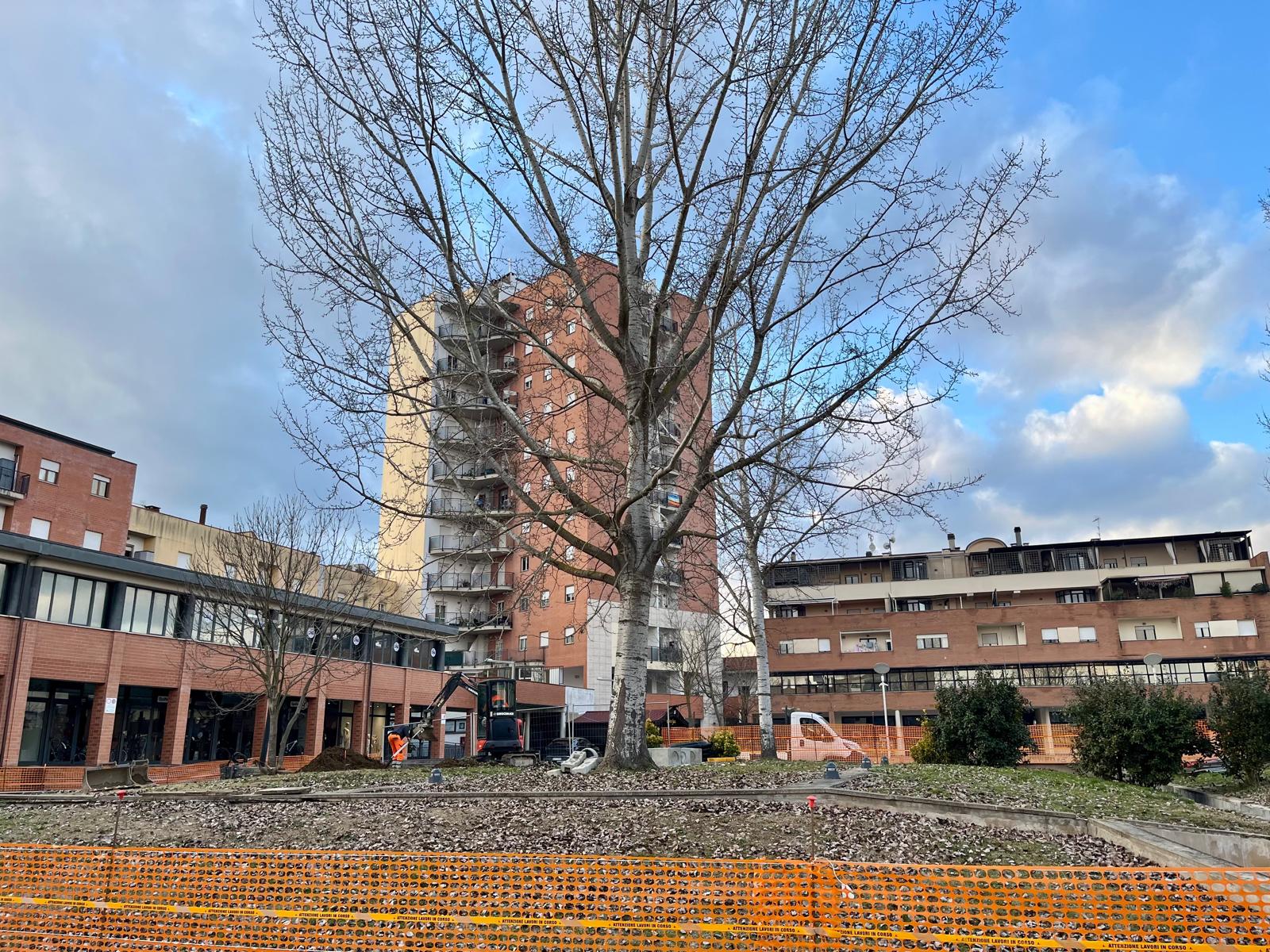 PIAZZA MICHELANGELO CAMBIA VOLTO: INIZIATI I LAVORI DI RIQUALIFICAZIONE