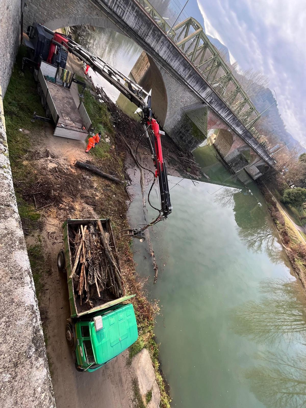 WhatsApp Image 2025-12-24 at 08.44.44 (3)