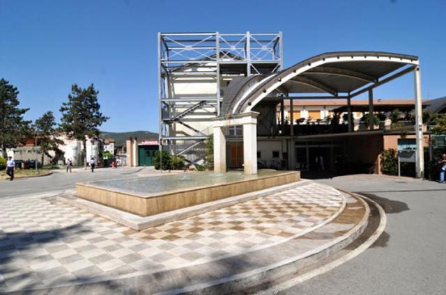 La Protezione Civile all'esterno dell'ospedale cittadino predisporrà una struttura mobile