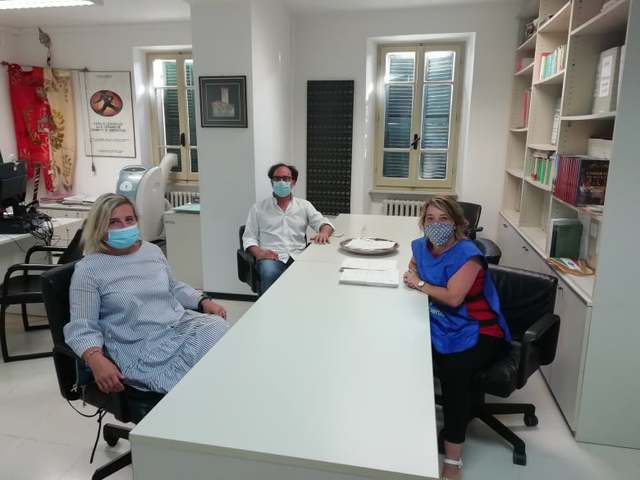 Il sindaco Carizia e l'assessore Pierucci all'Associazione Gruppo Volontari Umbertide: “Grazie per il servizio svolto verso chi ha più bisogno”