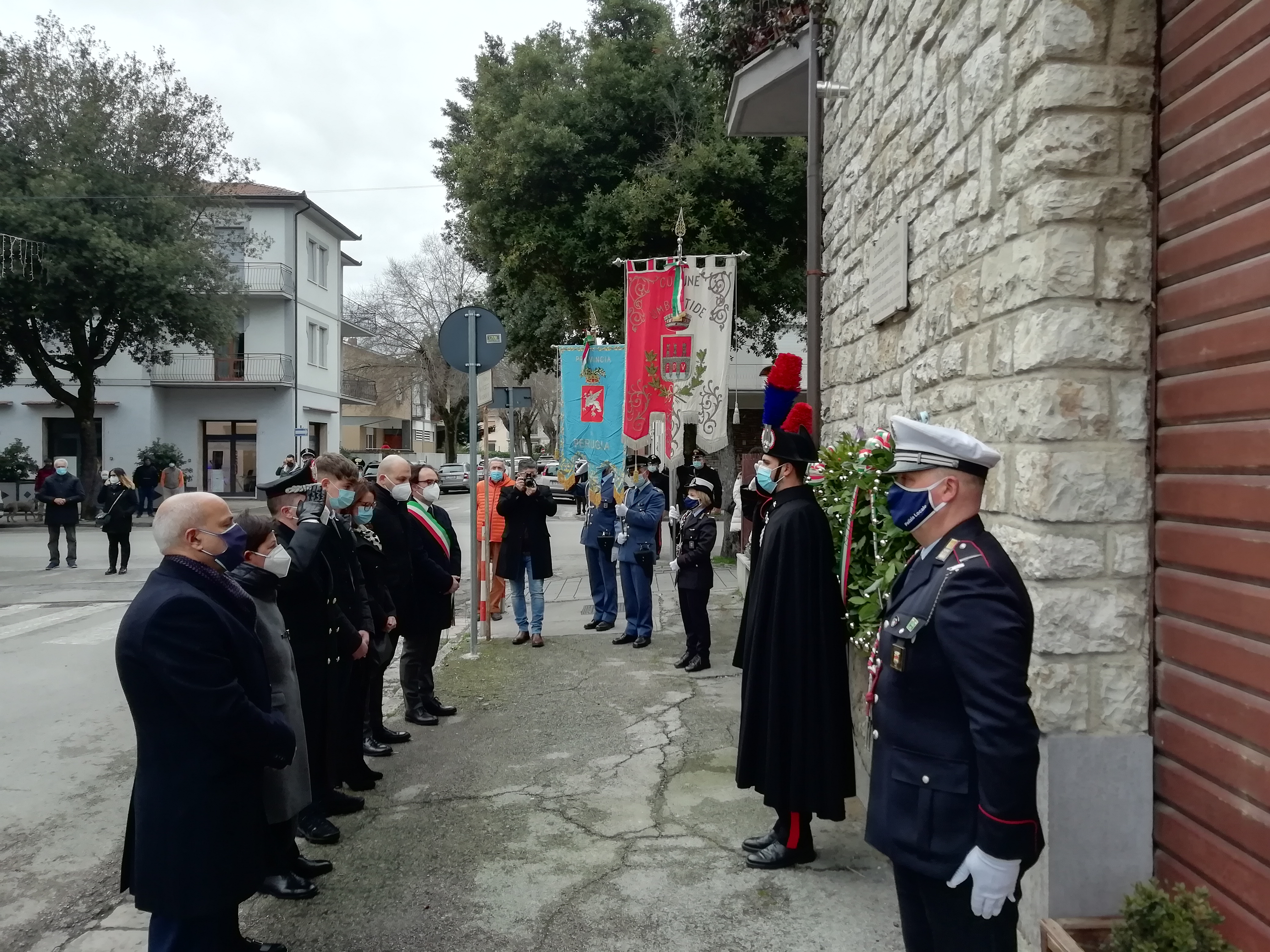 Umbertide ha ricordato l'appuntato Donato Fezzuoglio a quindici anni dal suo sacrificio