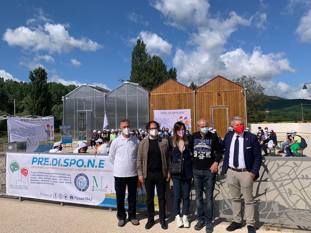 Sulle sponde del Tevere al via il progetto PRE.DI.SPO.N.E, 380 ragazzi delle scuole primarie e medie a contatto con la pesca e la natura per quattro giorni per combattere le dipendenze giovanili